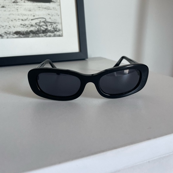 Authentic Chanel 5011 black Sunglasses Italy Y2K 90s Vintage! Rare! - Picture 4 of 10